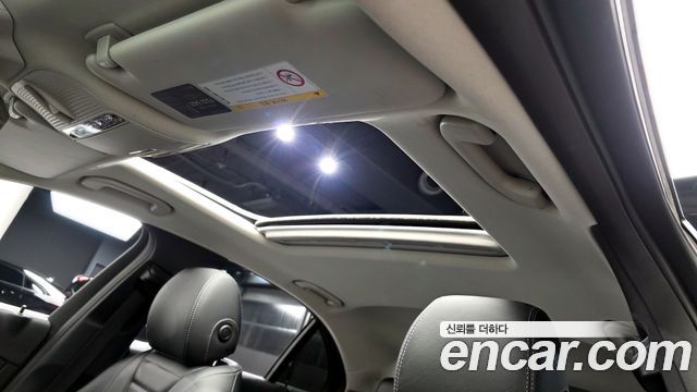 Mercedes-Benz E-Class E300 Avantgarde