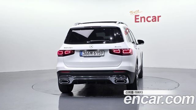 Mercedes-Benz GLB-Class GLB250 4MATIC