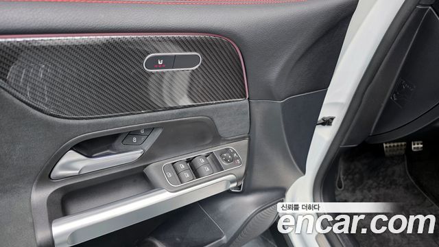 Mercedes-Benz GLB-Class GLB250 4MATIC
