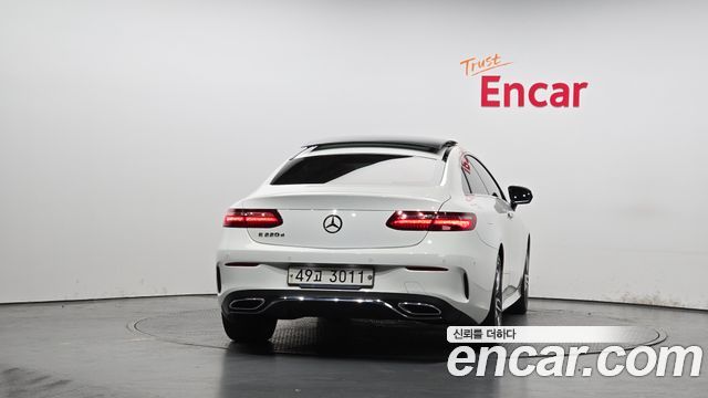 Mercedes-Benz E-Class E220d Coupe