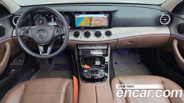 Mercedes-Benz E-Class E200 Avantgarde
