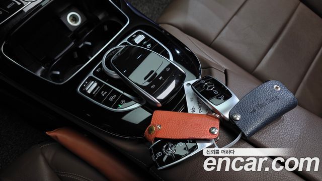Mercedes-Benz E-Class E200 Avantgarde