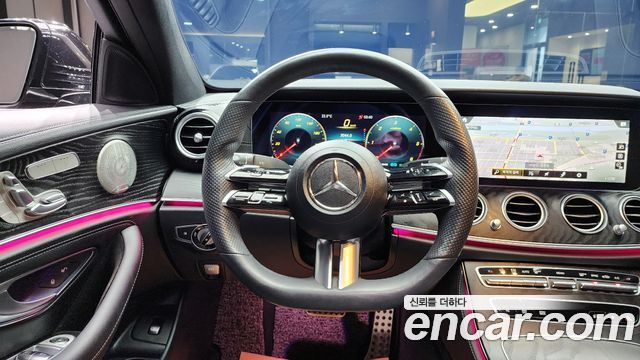 Mercedes-Benz E-Class E220d 4MATIC AMG Line