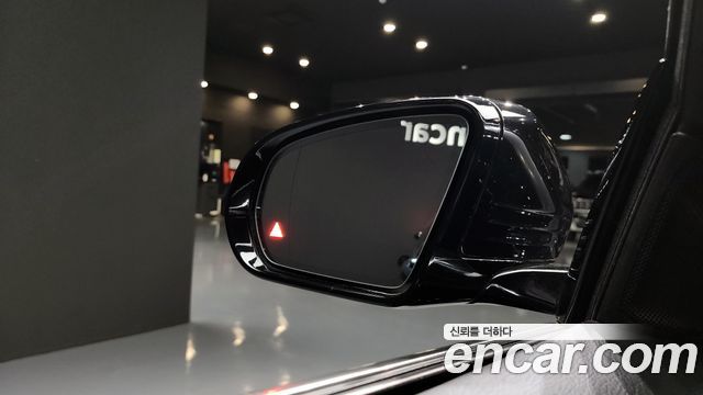 Mercedes-Benz E-Class E220d 4MATIC AMG Line