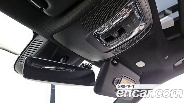 Mercedes-Benz GLA-Class GLA220