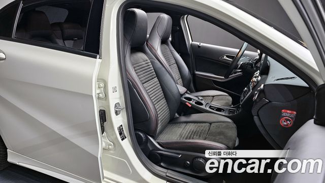 Mercedes-Benz A-Class A200 AMG Line