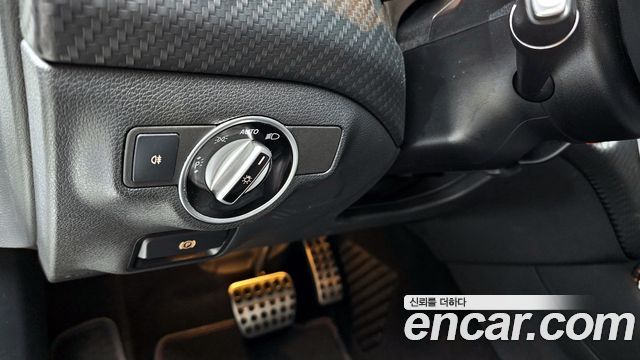 Mercedes-Benz A-Class A200 AMG Line