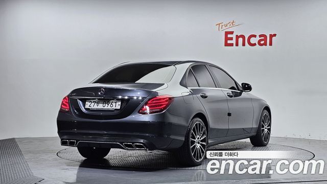 Mercedes-Benz C-Class C200