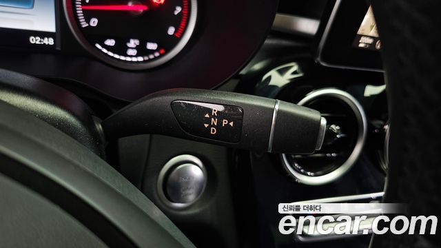 Mercedes-Benz C-Class C200
