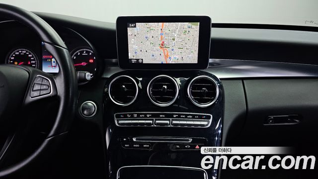 Mercedes-Benz C-Class C200