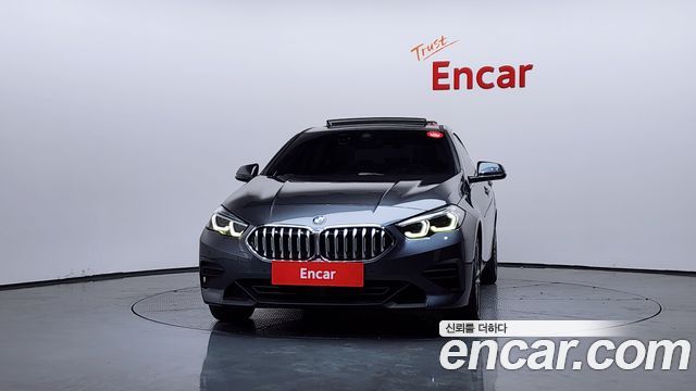 BMW 2-Series 220i Advantage