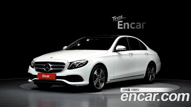 Mercedes-Benz E-Class E300 4MATIC AV Intelligent Drive