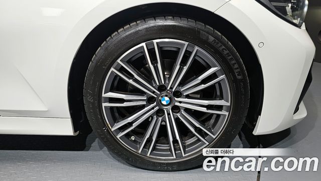 BMW 3-Series 320i M Sport
