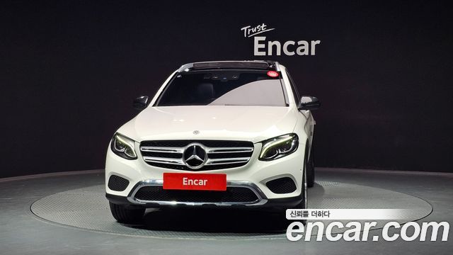 Mercedes-Benz GLC-Class GLC220 d 4MATIC