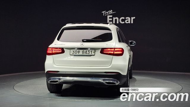 Mercedes-Benz GLC-Class GLC220 d 4MATIC