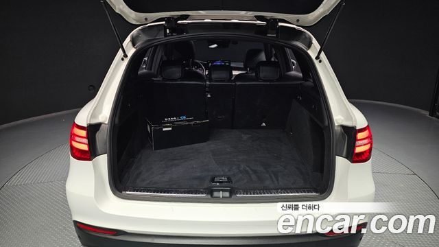 Mercedes-Benz GLC-Class GLC220 d 4MATIC