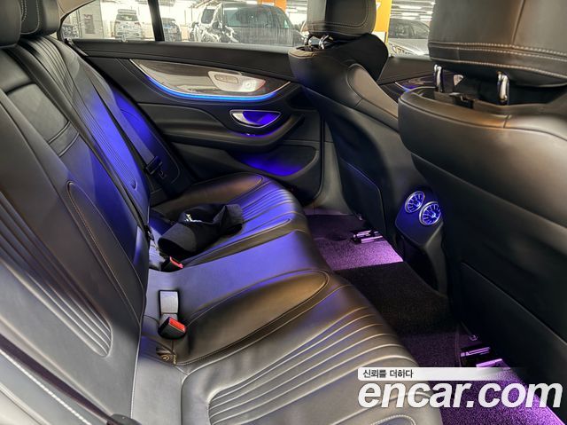 Mercedes-Benz CLS-Class CLS300d AMG Line