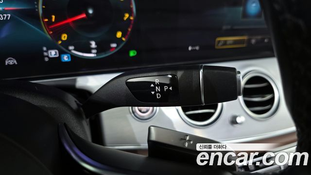 Mercedes-Benz E-Class E250 Avantgarde