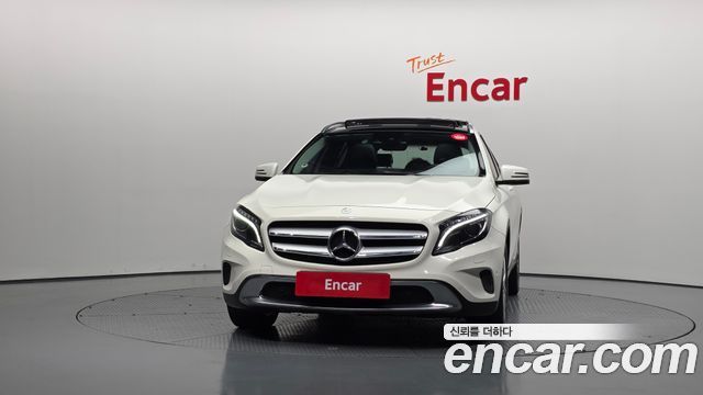 Mercedes-Benz GLA-Class GLA200 d