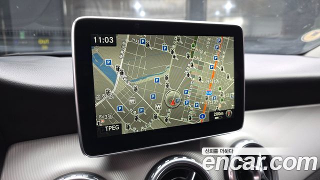 Mercedes-Benz GLA-Class GLA200 d