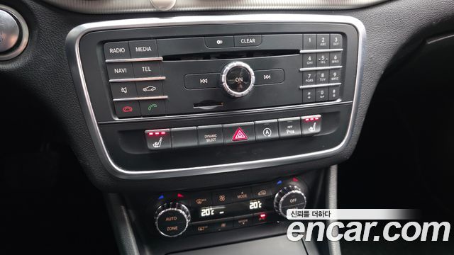 Mercedes-Benz GLA-Class GLA200 d