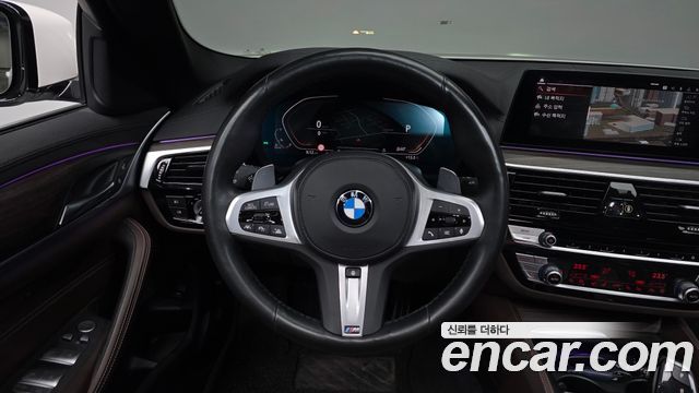 BMW 5-Series 520d M Sport Package Plus