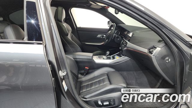 BMW 3-Series M340i
