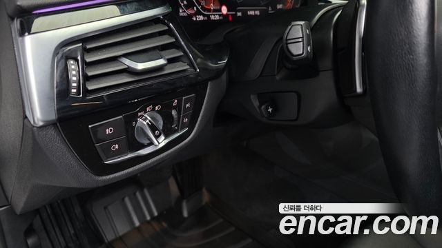 BMW 5-Series 520d Luxury Plus