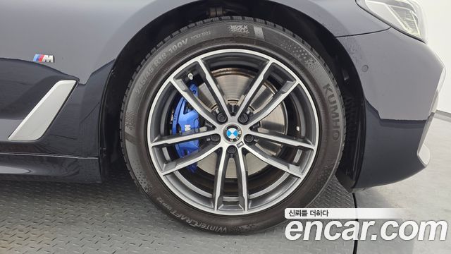 BMW 5-Series 520i M Sport