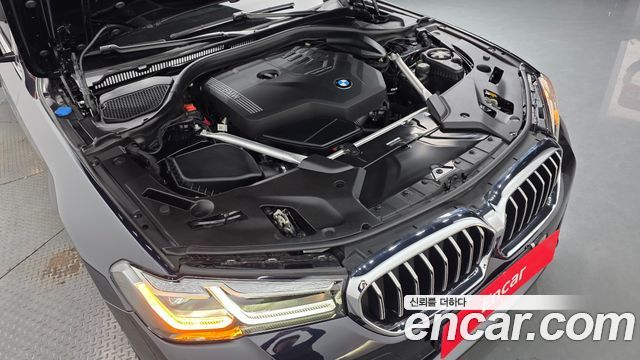 BMW 5-Series 520i M Sport