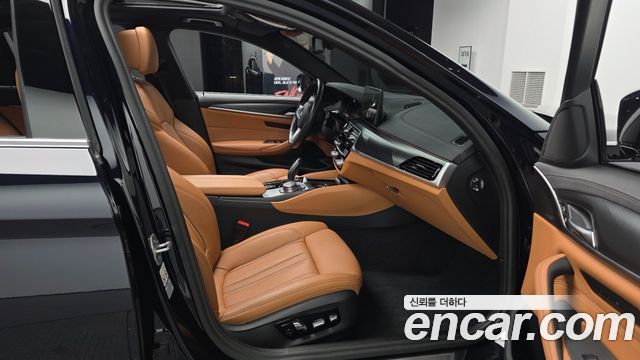 BMW 5-Series 520i M Sport