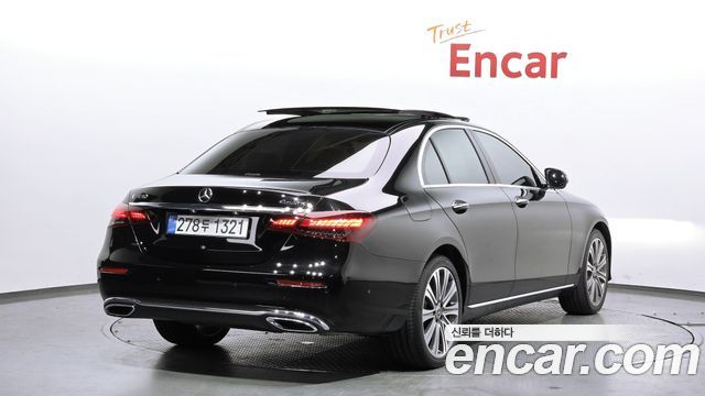 Mercedes-Benz E-Class E450 4MATIC Exclusive