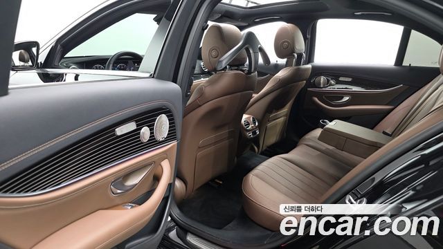 Mercedes-Benz E-Class E450 4MATIC Exclusive