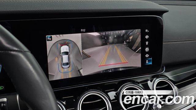 Mercedes-Benz E-Class E450 4MATIC Exclusive