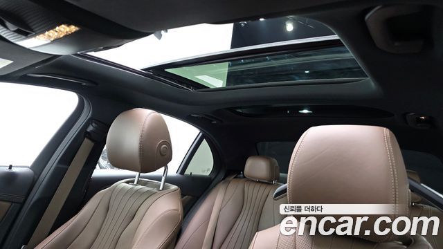 Mercedes-Benz E-Class E450 4MATIC Exclusive