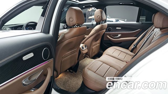 Mercedes-Benz E-Class E250 AMG Line