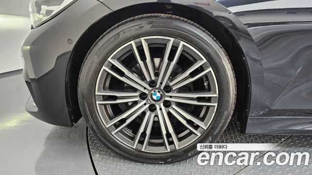 BMW 3-Series 320d Touring M Sport