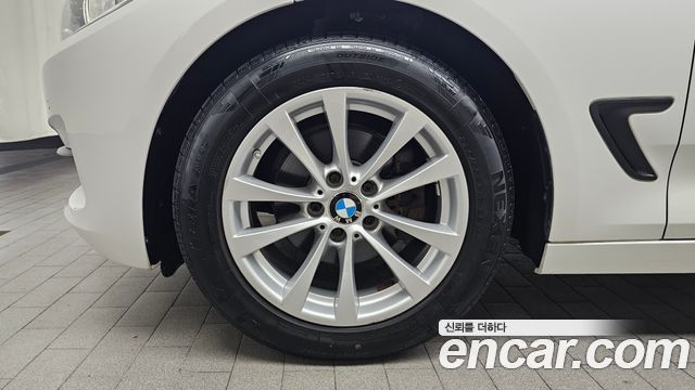 BMW Gran Turismo GT 320d xDrive