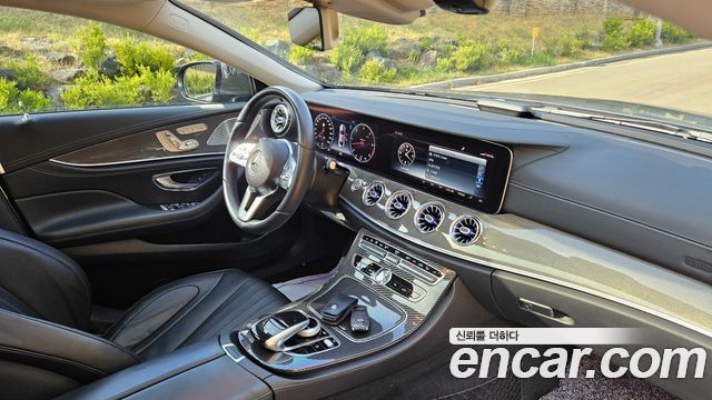 Mercedes-Benz CLS-Class CLS400d 4MATIC AMG Line