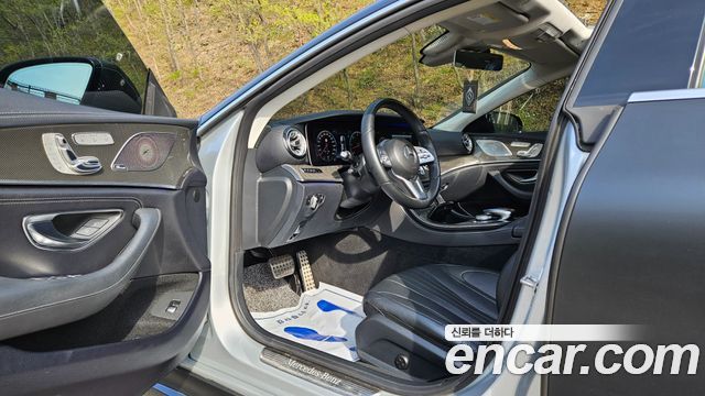 Mercedes-Benz CLS-Class CLS400d 4MATIC AMG Line