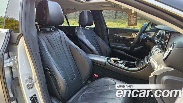 Mercedes-Benz CLS-Class CLS400d 4MATIC AMG Line
