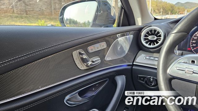 Mercedes-Benz CLS-Class CLS400d 4MATIC AMG Line