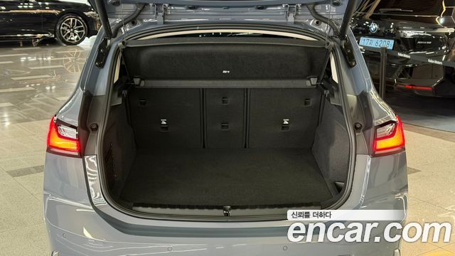 BMW 2-Series 220i Luxury