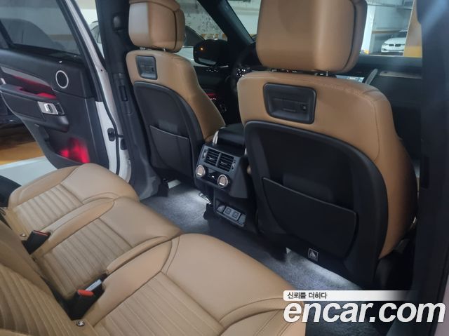 Land Rover Discovery D350 Dynamic HSE