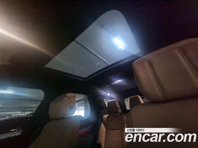 Land Rover Discovery D350 Dynamic HSE
