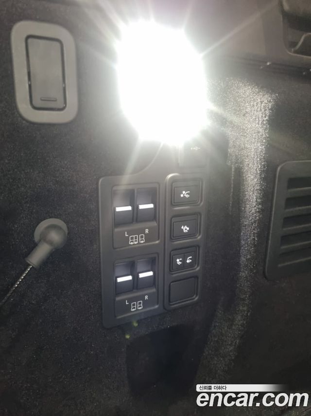 Land Rover Discovery D350 Dynamic HSE