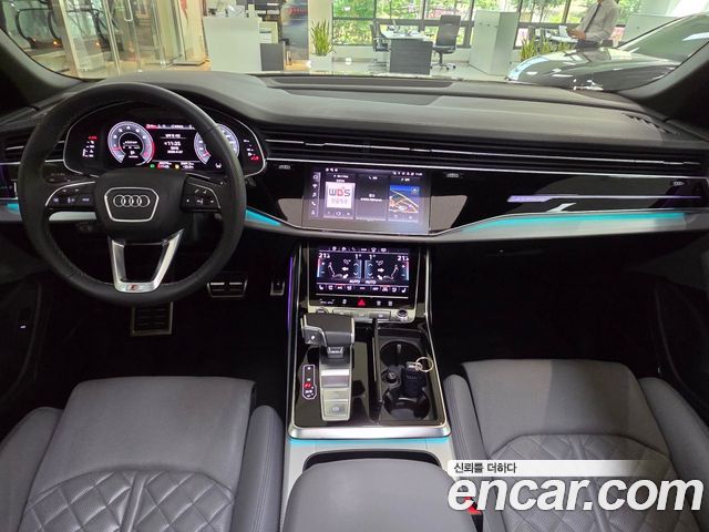 Audi Q8 55 TFSI Quattro Premium