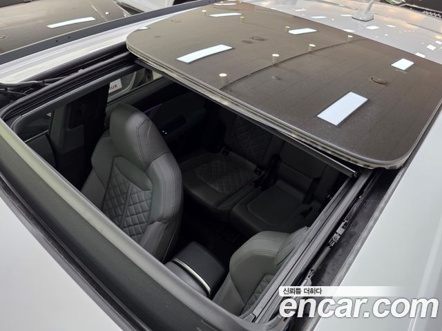 Audi Q8 55 TFSI Quattro Premium