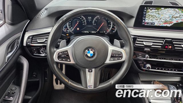 BMW 5-Series 530i xDrive M Sport Package