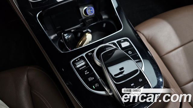 Mercedes-Benz E-Class E200 Avantgarde